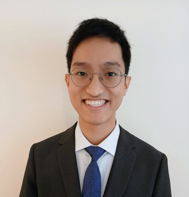 Skylar Chan, BS, attending the SIIM Annual Meeting, showcasing a professional appearance and engaging presence.