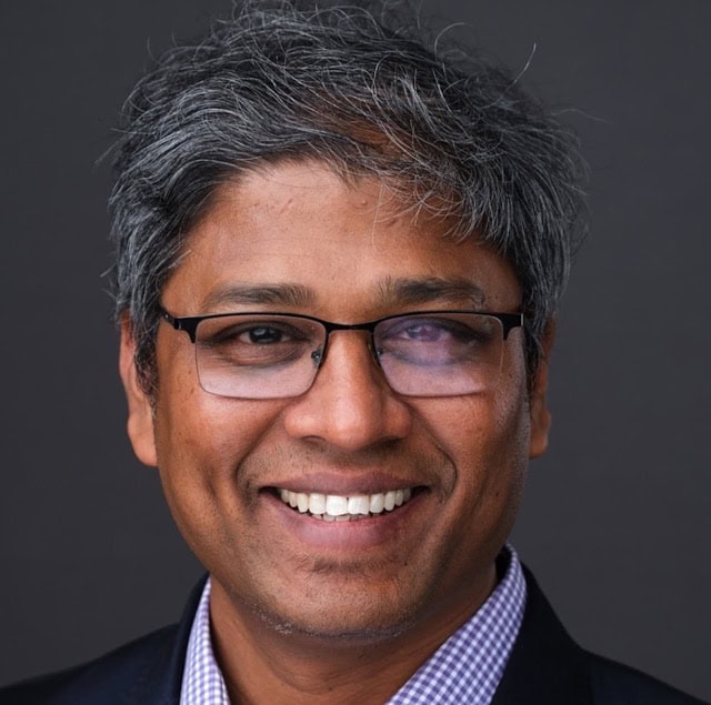 Vikash Gupta, PhD, speaking at the SIIM Annual Meeting, showcasing advancements in medical imaging and informatics.