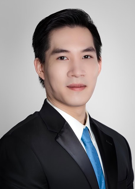 Aaron Li, MD, attending the SIIM Annual Meeting, showcasing innovative medical imaging technology and research.