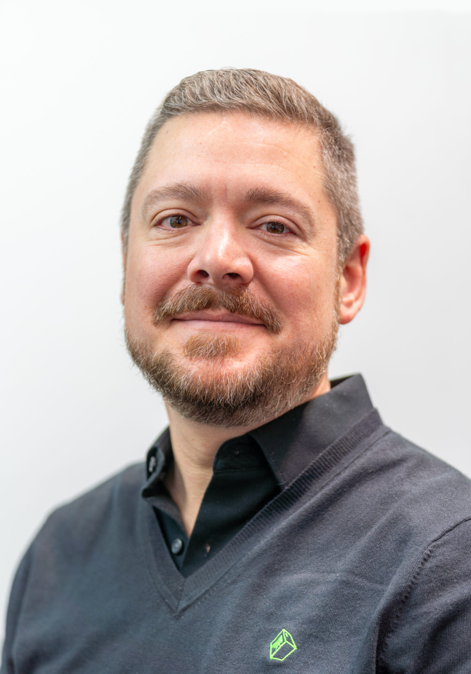 Headshot of steve deaton